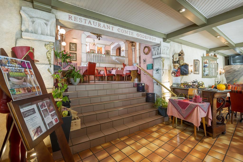 Logis Gourmet & Relax Hotel De La Sure エッシュ・シュル・シュール エクステリア 写真